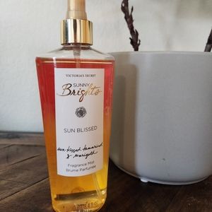 Victoria's Secret Brights: Sun Blissed Body Mist
